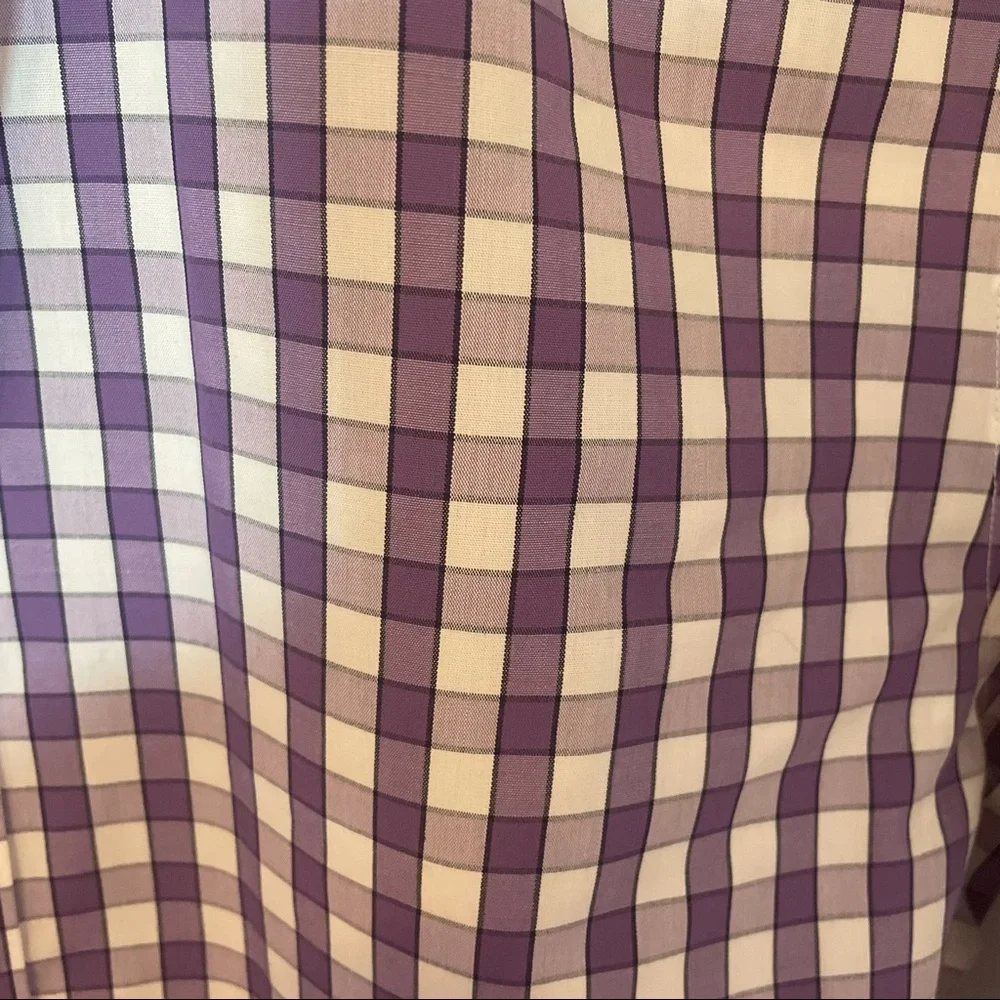 Men’s No-Iron Slim Fit Button Down Shirt - Picture 2 of 6